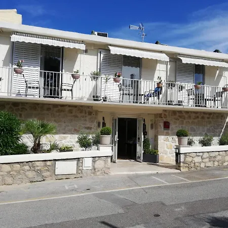 호텔 Miramar- Cap D'antibes - La Garoupe 3*